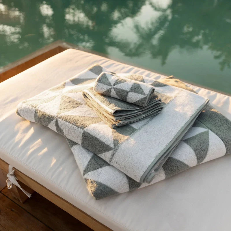 Umbra Towels!